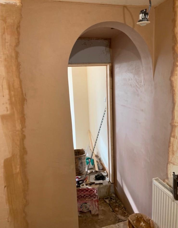 Restored ornate plaster ceiling detail by Moorlands Plastering
